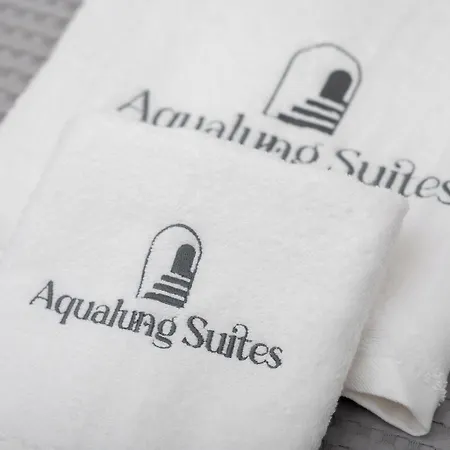 Aqualung * Kamari (Santorini)